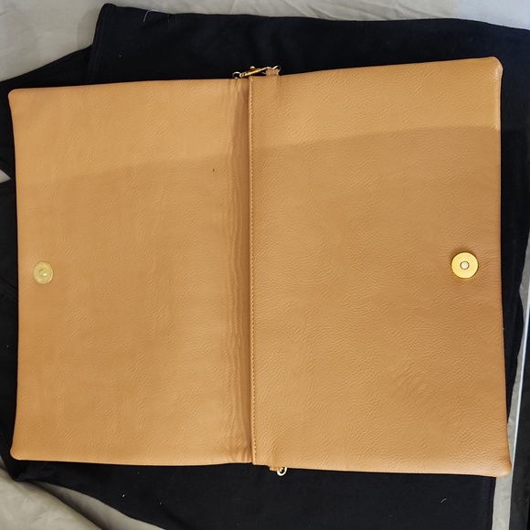 DYNAMITE studded clutch - Picture 2 of 5